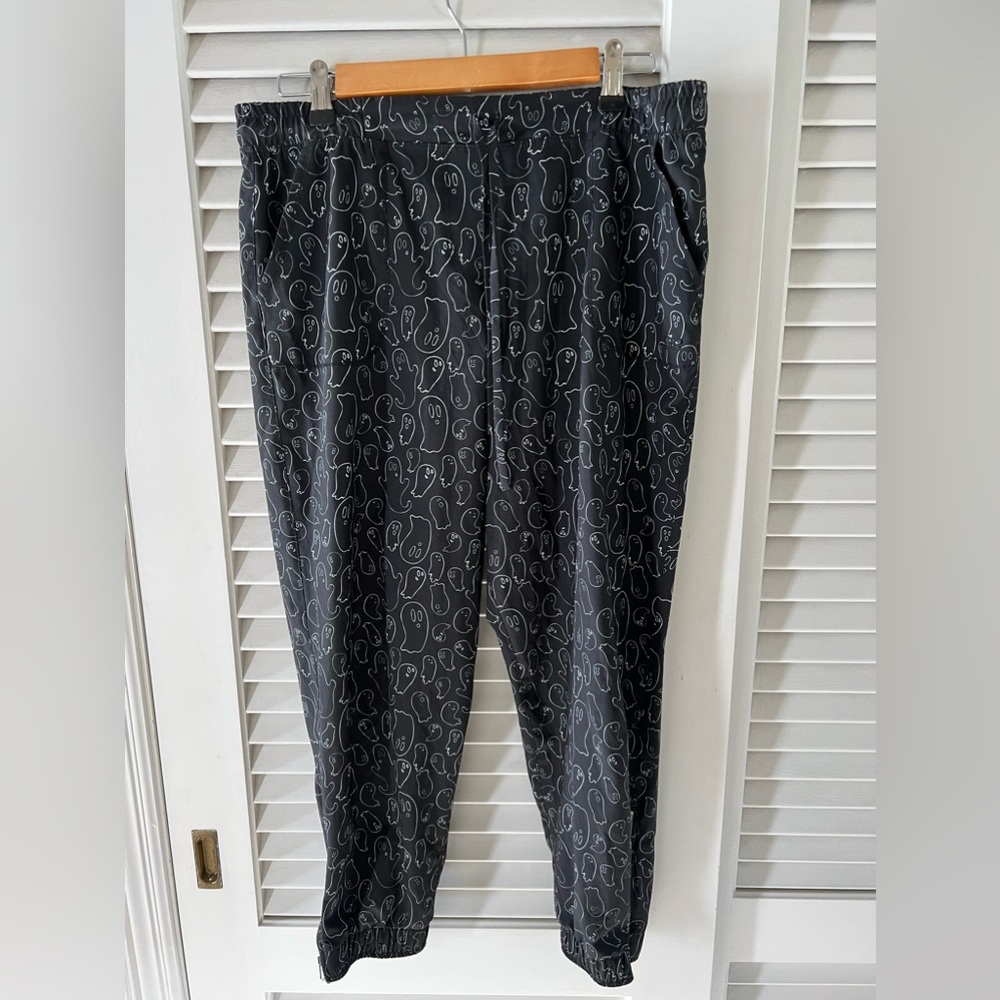 Albion Fit Spooky Jetsetters Sz Medium Petite